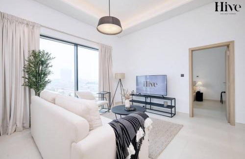 Jebel Ali Apartment | 7 By Aurora 305