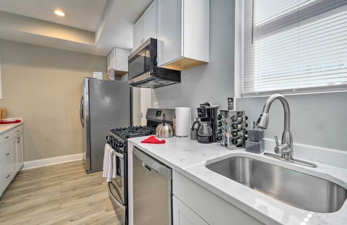 Brightwood House | 7 Mi to National Mall: Townhome in Washington, DC!
