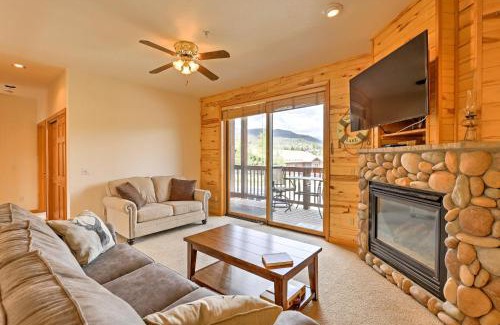Grand Lake Apartment | 7 Mi to National Park Grand Lake Condo with Deck!