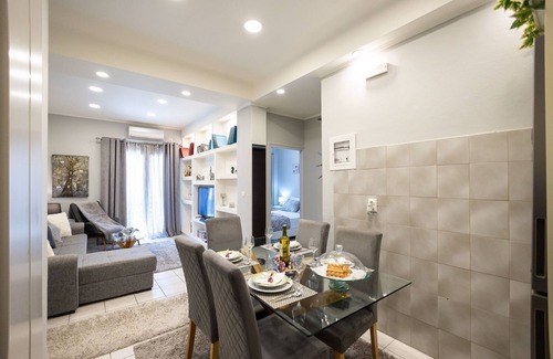 Corfu Town Apartment | 7 minutes to the Liston Square!Cozy apartment but mostly pet-friendly!