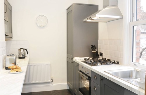 Shrewsbury Apartment | 7 MONKMOOR ROAD in Shrewsbury