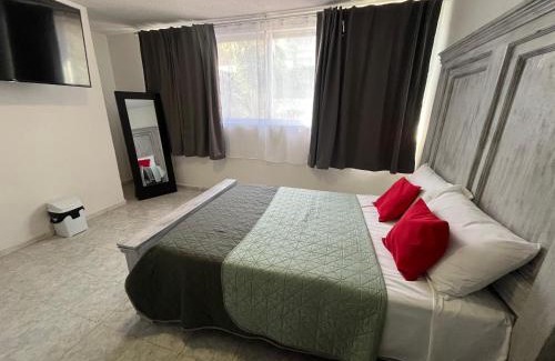 Leon Apartment | 7 VENATOR House Boutique