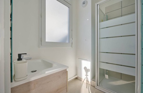 Cergy Cabin | 70 m² Private room ∙ 1 bedroom ∙ 1 guest