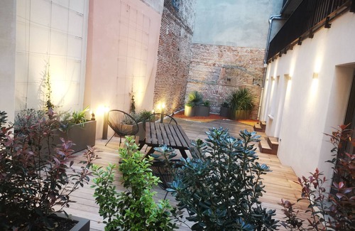 Capitole Apartment | 71 m² T3 with 70 m² terrace in historic town center