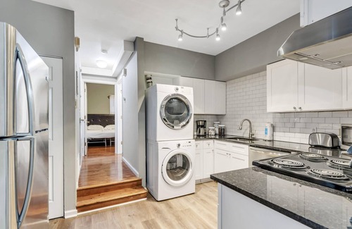 Soulard Hotel | 715a - Settle into Soulard! 4 beds 2 full baths