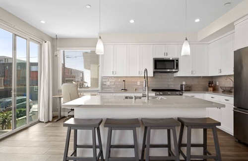 Central Mission Beach House | 720 Kingston Ct (B) | 92109