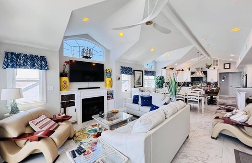 Townsend's Inlet Condo | 7208 Landis Avenue South