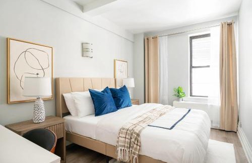 Lincoln Square Apartment | 73-201 New 1BR 1Bth UWS Doorman Gym