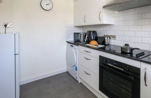 Southwell House | 74 REAP LANE, pet friendly, with a garden in Weston, Portland