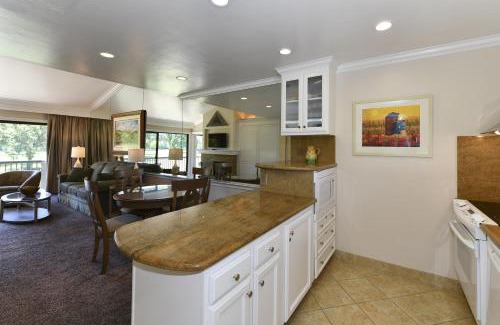 Napa Apartment | 764 Cottage at Silverado condo