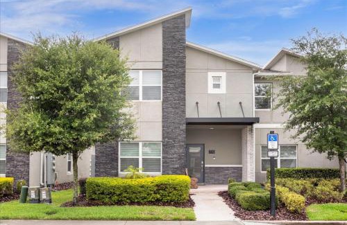 Four Corners House | 770PB Weekly Stay BR With Pool