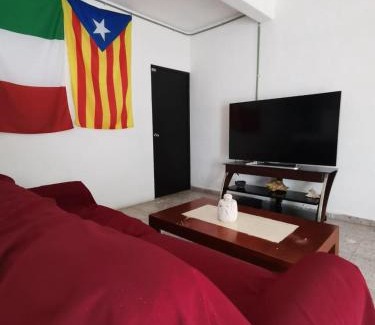 Downtown Cancun House | 777 LENDERMAN HoSTaL 777