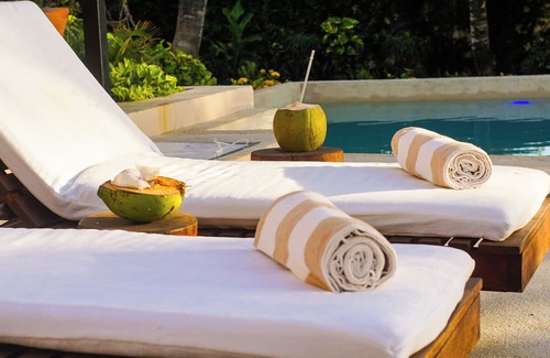 Calderitas Villa | 7B -Luxury Villa waterfront with private deck and pool.