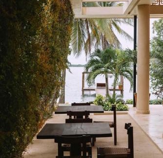 Calderitas Villa | 7BR Beautiful Waterfront Villa - Perfect Getaway