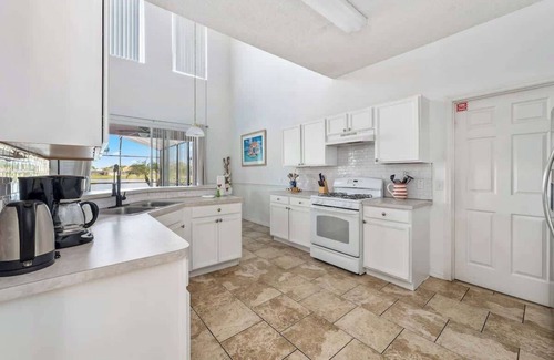 Crescent Lakes House | 7BR Family - Near Disney - Pool - Hot Tub - Game Room