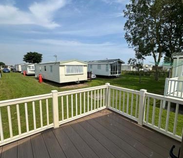 Ingoldmells House | 8 berth Waterside Ingoldmells Santanavan 8 C22