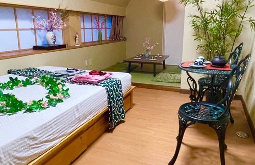 Okubo Apartment | 8 minutes walk from ShinOkubo Beautiful Japanes - Shinjuku A relaxing room with a beautiful Japanese garden Enjoy the night view of Shinjuku on the 178 square meter roof terrace / Shinjuku-ku Tokyo