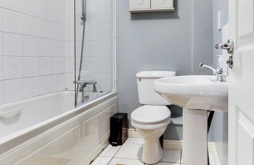 Ballycastle House | 8 The Abbey