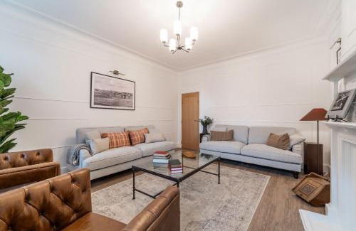 Hoylake Apartment | 8 The Quadrant Luxury Apartments - Hoylake