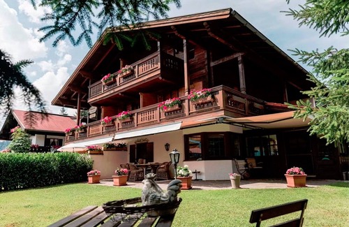 Entfelden Apartment | (8) Vier-Raum-Ferienwohnung 85qm, 2 Bäder, 3 Schlafzimmer, Küche und Balkon