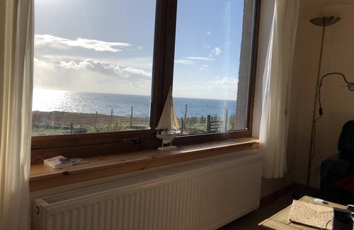 Melvaig House | 80 metres form the sea. Own private access