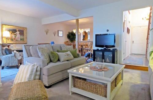 Cape May Apartment | 803 St James Place