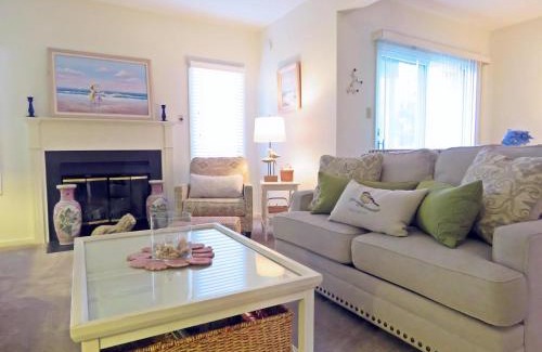 Cape May Apartment | 803 St James Place