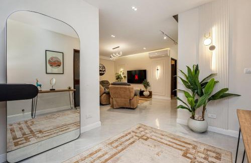 Madinaty Apartment | 83/17/3 · 5BR-4BATH Spacious Luxury Haven