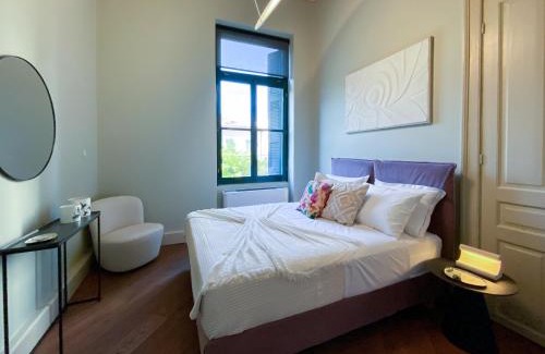 Athens City Centre Apartment | 84 Luxury Suites in Center of Athens