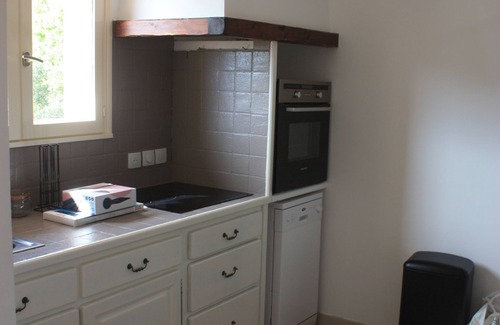 Saint-Raphael Apartment | 85 m² apartment in the heart of nature in a complex of 2 apartments
