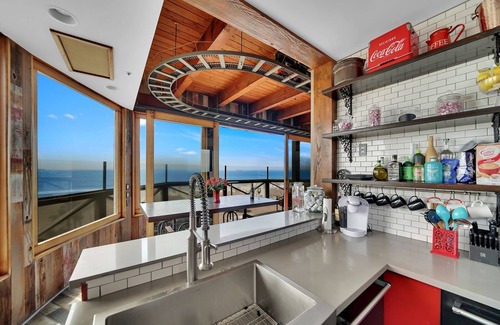 Seal Beach Apartment | 87-ft Water Tower with Elevator and 360 Panoramic Views