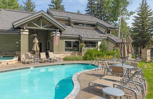 Avon Villa | 88 Ridge Point