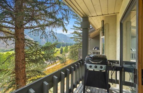 Avon Villa | 88 Ridge Point