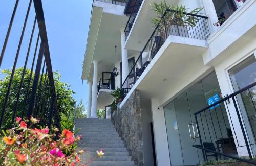 Kandy Cabin | 88th Hanthana