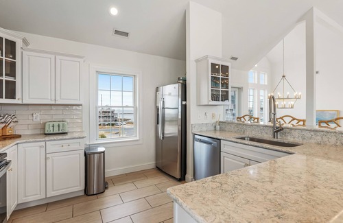 Frisco House | 8BR Oceanfront in OBX w/Heated Pool & Hot Tub!
