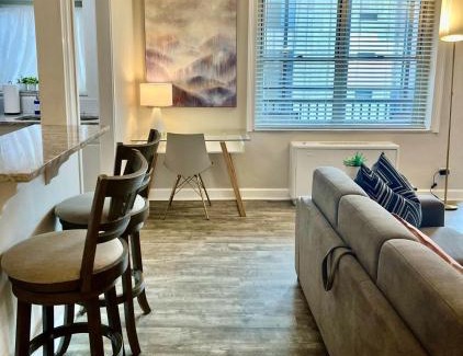 Downtown Atlanta House | 8N - Stylish 1 BD 1 BA condo in Downtown Atlanta