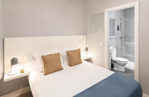 Pacifico House | 8Rooms Madrid