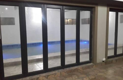 Clarens Apartment | 8sIndoor indoor pool4 bedroom villaGreat view and backup power