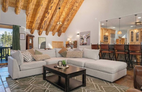 Winter Park House | 9 BDR Home downtown Winter Park, Hot Tub, Shuttle, Sleeps 19!