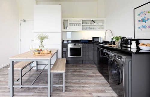 Crantock Apartment | 9 Beachview - apartment in Crantock sleeps 4 guests in 2 bedrooms