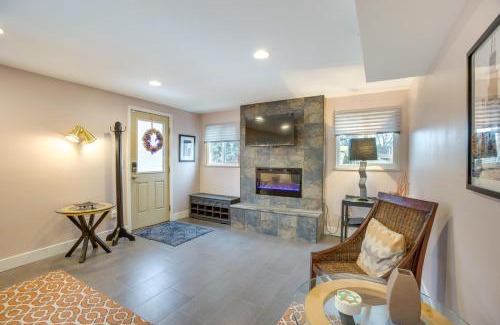 Bear Valley Apartment | 9 Mi to Dtwn Quiet South Denver Apartment