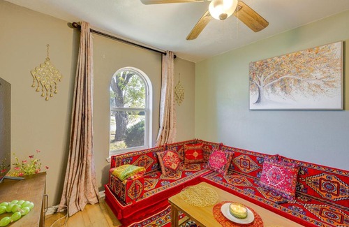 South Side House | 9 Mi to Dtwn Spacious Retreat in Corpus Christi!