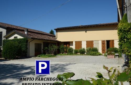 Canneto sull'Oglio Bed & Breakfast | 9 Muse Bed and Breakfast