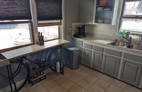 Wenonah House | 90's Arcade Oasis⚡️Theater⚡Wifi⚡ Gym ⚡ Sleeps 10!