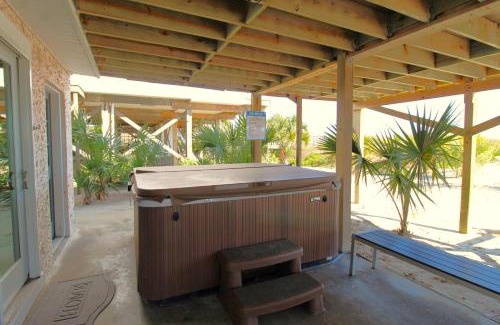 Folly Beach House | 915 W Ashley