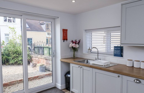 Guisborough Cottage | 96 CHURCH STREET, pet friendly, luxury holiday cottage in Guisborough