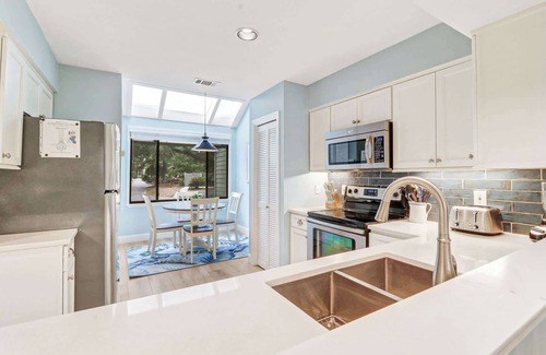 Palmetto Dunes Villa | 972 Inverness Villa Golf Views, Pool & Tennis
