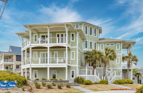 Surf City House | 99 Oleander - Luxury 9 BR Home - Great Views, Pool, Hot Tub, Elevator & More!