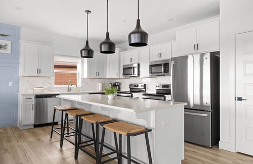 Kimberling City House | 9BR Family Getaway | Game Room, Theater & Big Decks
