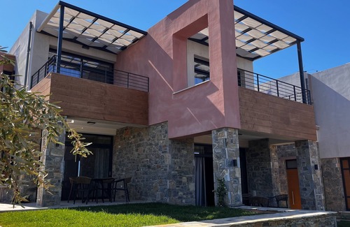 Pella Region Villa | Aélia Stone House Thétis